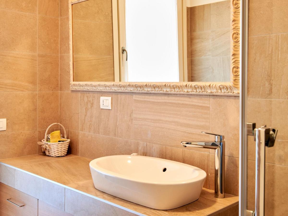 Apartment Promessi Sposi By Interhome Lecco Exterior foto